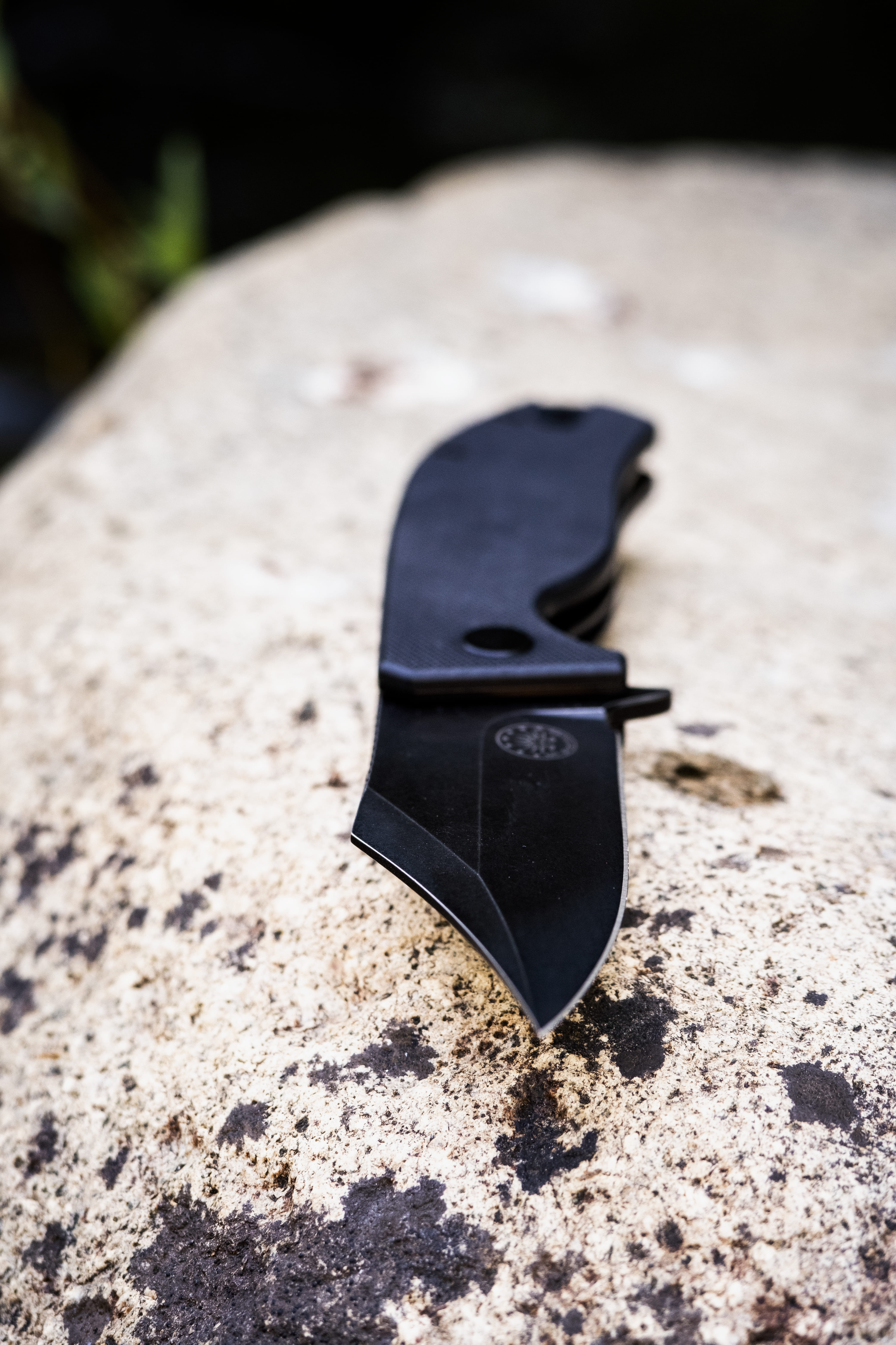 CAIMAN EDC CAIMAN EDC